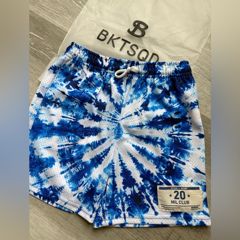 Never worn JESSR X BKTSQD (Bucketsquad) Youth Ice Shorts. Large (9-10 boys)